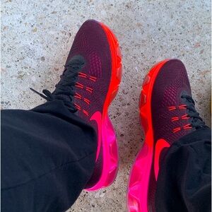 Women’s Nike Air Max Easy Run 11